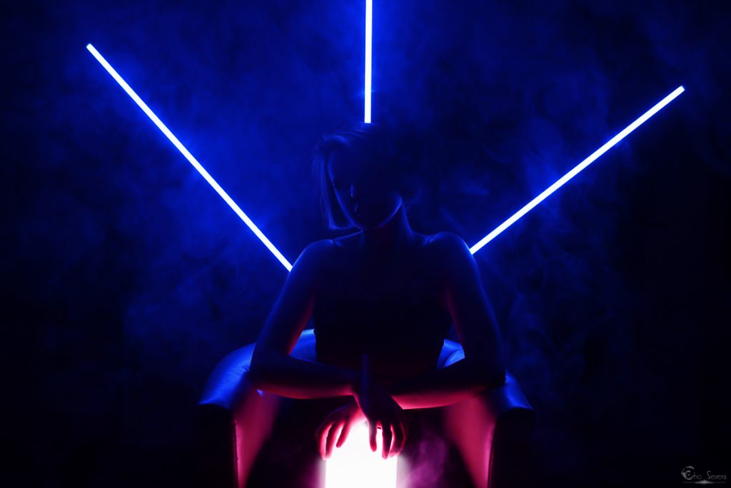 EhoSevera, Cyberpunk, Неоновый свет
